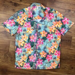 Amscan Men Sz S/M Multicolor Floral Button Up Hawaiian Shirt